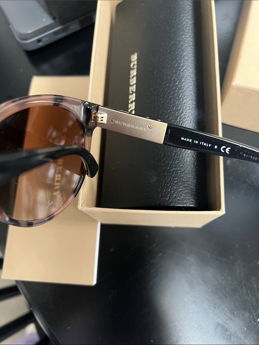 Burberry Women's Brown Gradient Oval Sunglasses - Picture 4 of 7